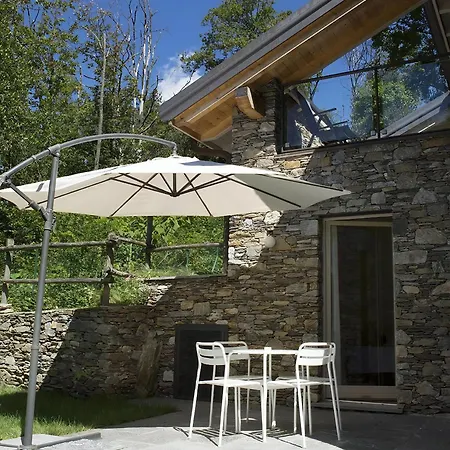 Apartment Lampone In